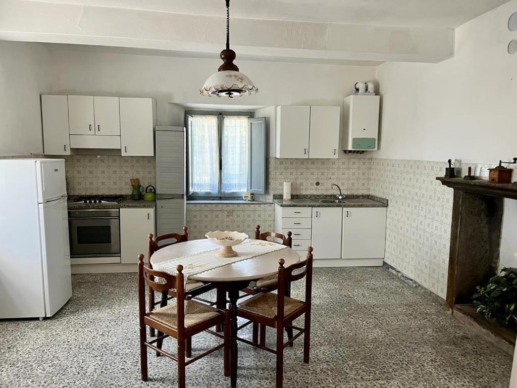 Casa VACANZE ROLANDO Castiglione di Garfagnana Exterior foto